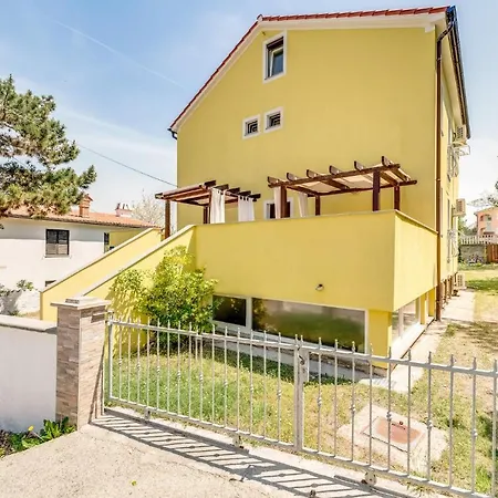 Rubessa Apartament Baška